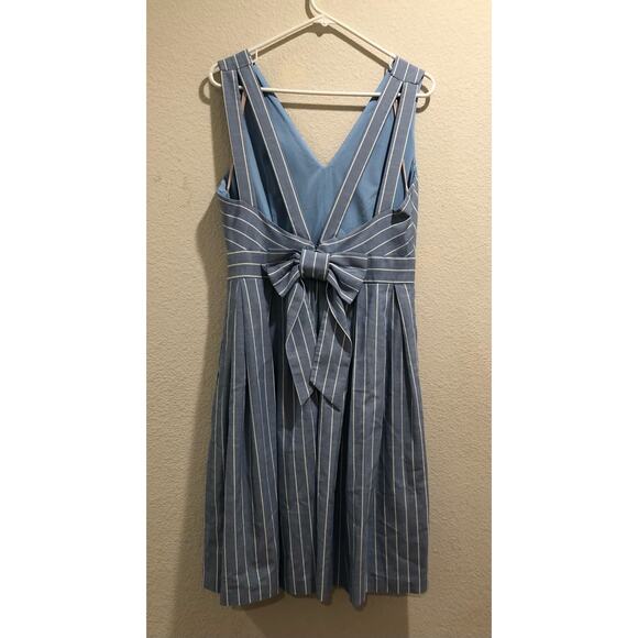 Gal Meets Glam Blue Striped Fit and Flare Dress Size 10 - Picture 3 of 6